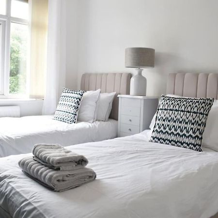 2 Bedroom Apartment In غيتْسْهيد المظهر الخارجي الصورة